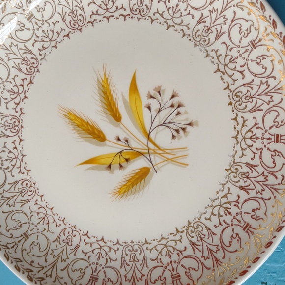 Vintage Golden Wheat dessert plates - Picture 2 of 3